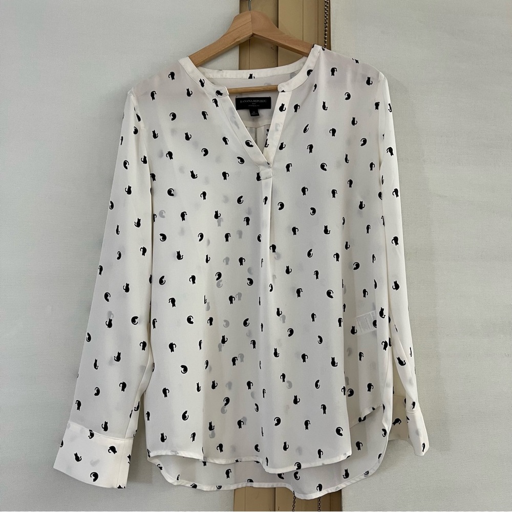 Banana republic cat sheer blouse